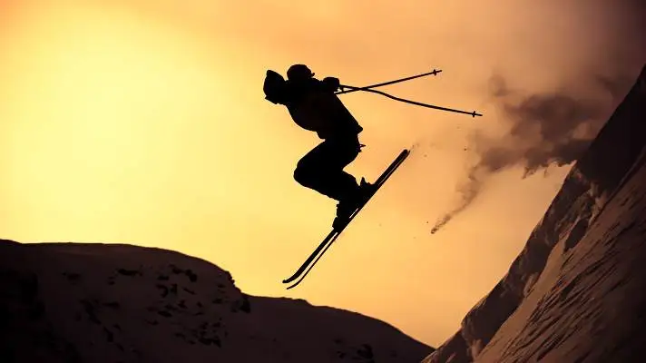 Skiing theme for Windows 10 Slideshow image 1