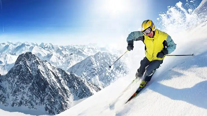 Skiing theme for Windows 10 Slideshow image 3