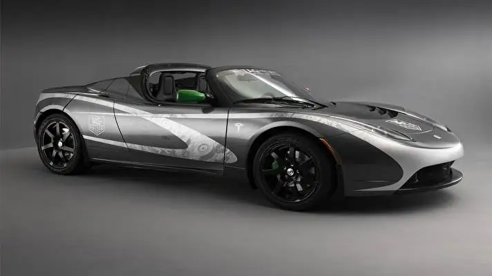 Tesla Roadster theme for Windows 10 Slideshow image 2