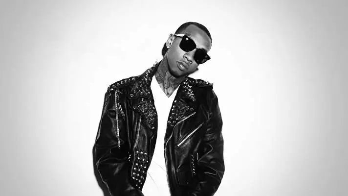 Tyga тема для Windows 10 Изображение слайдшоу 5