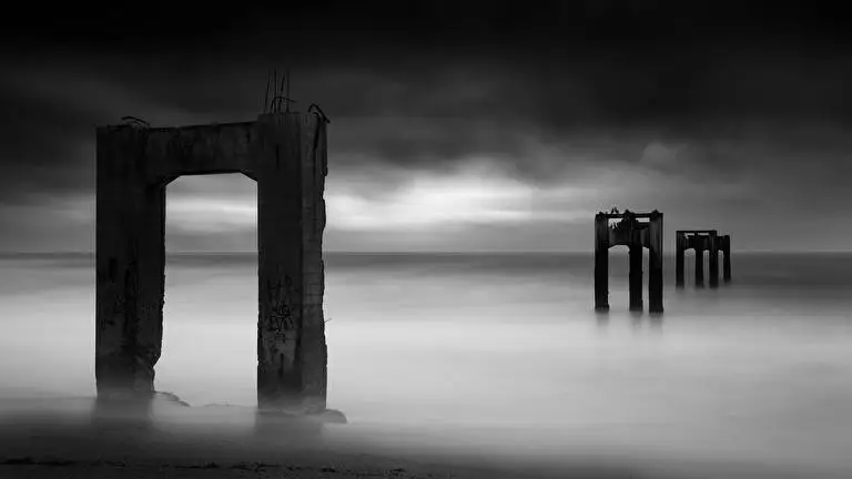 Urban Ruins theme for Windows 10 Slideshow image 3