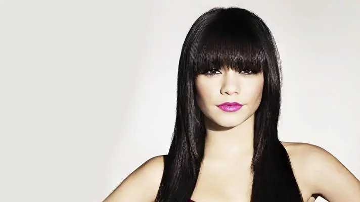 Vanessa Hudgens1 theme for Windows 10 Slideshow image 3