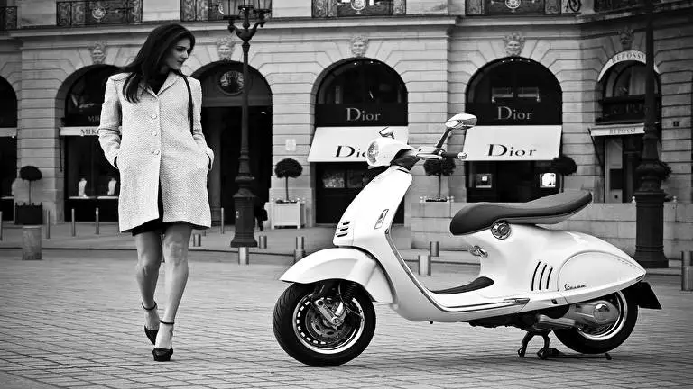 Vespa theme for Windows 10 Slideshow image 4