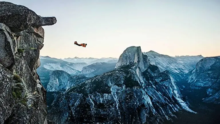 Wide HD theme for Windows 10 Slideshow image 3