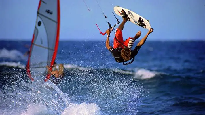 Windsurfing theme for Windows 10 Slideshow image 5