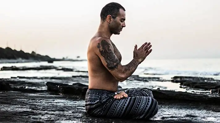 Yoga theme for Windows 10 Slideshow image 1