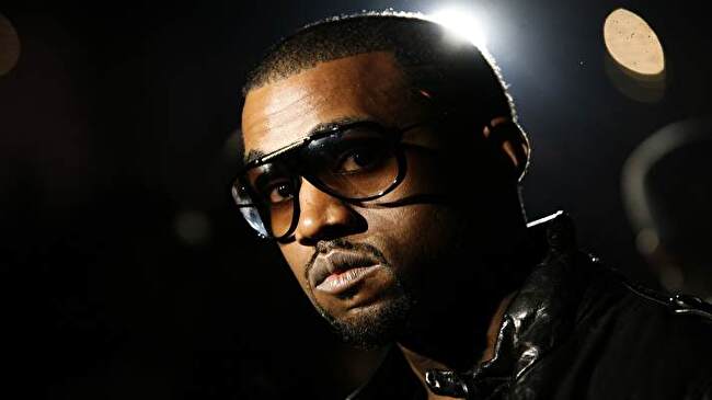 Kanye West background 3