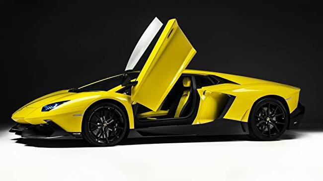 Lamborghini Aventador background 2