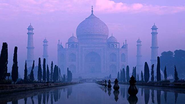 Taj Mahal background 2