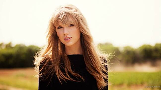 Taylor Swift background 1