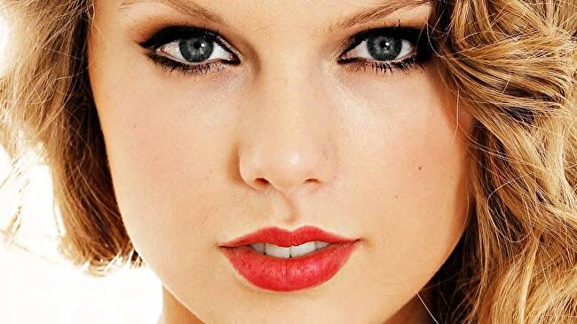 Taylor Swift background 2