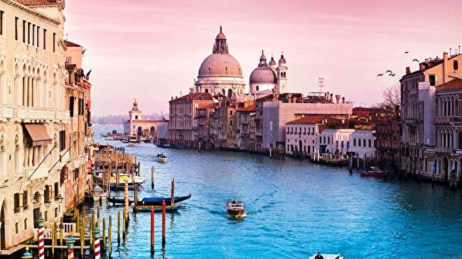 Venice background 1